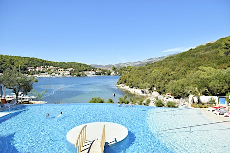 Blue Star Port 9 Resort
